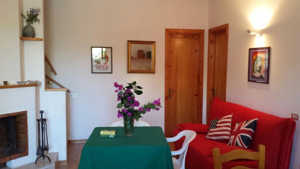 Holiday Home Salento Лече Стая снимка