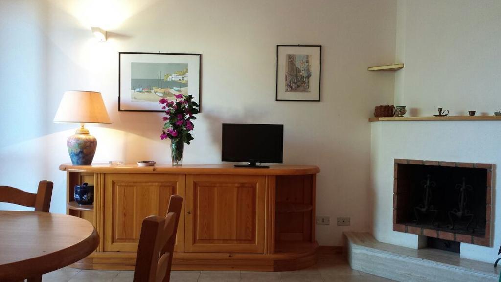 Holiday Home Salento Лече Стая снимка