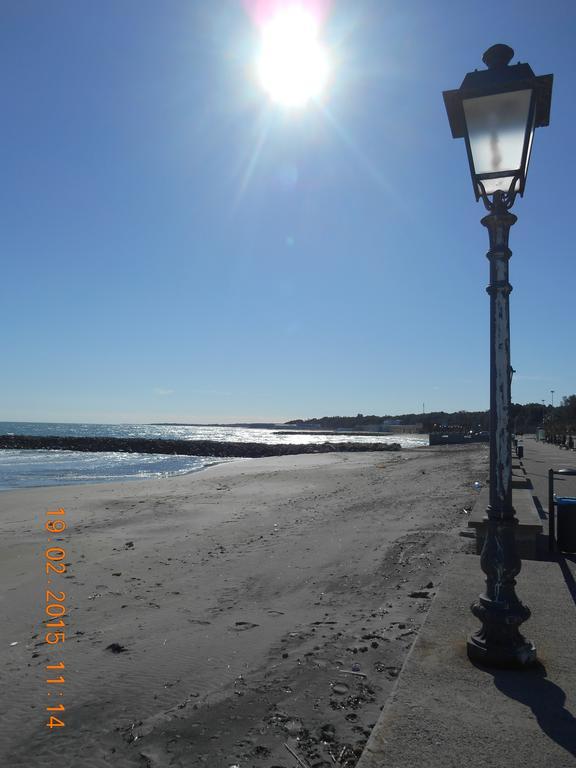Holiday Home Salento Лече Стая снимка