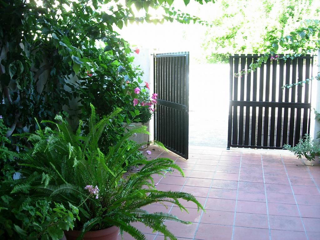 Holiday Home Salento Лече Стая снимка
